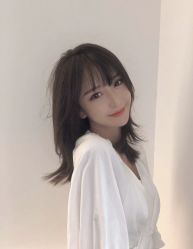 -丝语萱形象