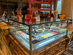 面包甜点陈列柜-万达瑞华酒店美食汇自助餐厅(楚河汉街店)