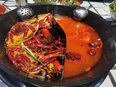 番茄鸳鸯锅-贰回巷火锅馆(钟楼店)
