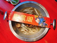 -谭鸭血老火锅(漳州路店)