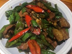 小炒肉-九道菜有鸡鱼头(石鼓路店)