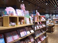 -九木杂物社(恒隆广场店)