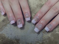 -Meet Nail 美睫·美甲