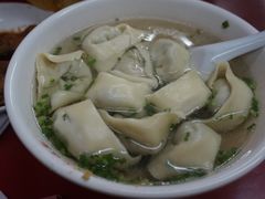 荠菜肉馄饨-潘国仙耳光馄饨(黄家阙路店)