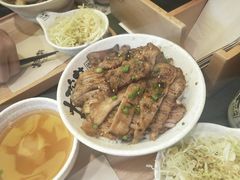 -熊吞·大碗丼烧肉饭(济宁万达广场店)
