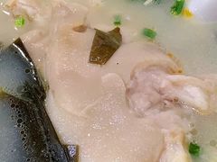 -中和裴氏蹄花(府河路店)