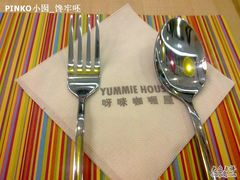 餐具-呀咪咖喱屋(龙之梦购物中心莘庄店)