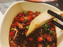-鲜入围煮花胶鸡海鲜火锅