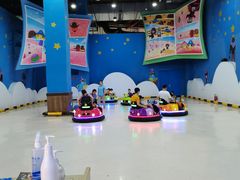 -蓝精灵乐园·世茂精灵之城主题乐园