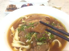 超级牛筋B键牛肉面-天下三绝 牛肉面/红酒