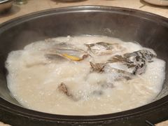 -陈大锅·岳阳鱼馆·地道岳阳菜(美食街店)