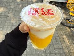 -陈记甜品窝(中山北路店)