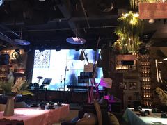 -胡桐里音乐酒馆(孝南店)