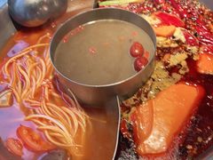 -王婆乔鲜鱼自助火锅(蜀汉路店)
