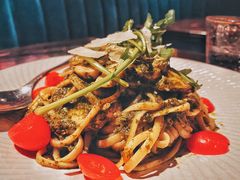 -Brut Eatery Wine Bar & Restaurant (建国东路店)