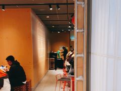 -麦当劳(中二横路店)
