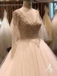 -LANYI COUTURE高级婚纱礼服改衣店