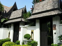 -三亚湾海居铂尔曼度假酒店