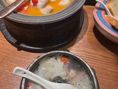 -云海肴·汽锅鸡·云南菜(天山百盛优客店)