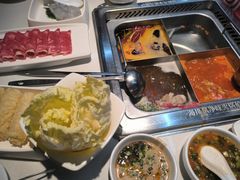 -海底捞火锅(威高广场店)