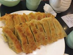 金牌锅贴-西安饭庄·非遗陕菜(钟楼店)