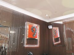 -VENCHI 闻绮(上海佛罗伦萨小镇店)