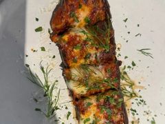 -LESCEDARS Brasserie Bistro香柏树