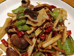 -十三式重庆江湖菜(金茂览秀城店)