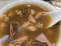 鸡骨草薏米猪骨汤-新享乐海鲜(翠华路店)