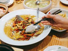 -荷花亭·湖北融合菜(十堰武商MALL店)