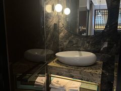 -铂尔登智慧酒店(南山西丽地铁站店)