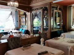 -火车头法国西餐厅