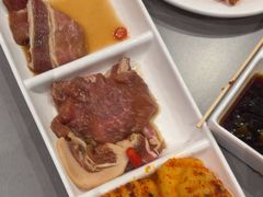 -山焱·炭火自助烤肉(周浦万达店)