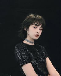 -变画·发型STUDIO