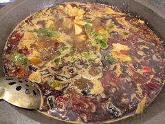 -秦巴石锅鱼