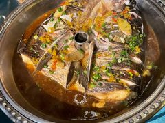 剁椒鱼头-古道村落(温汤店)