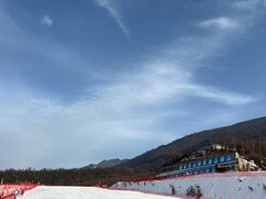 -鳌山滑雪度假区
