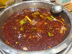 -肖肖酸萝卜鱼火锅(总店)