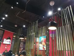 -牛华八婆麻辣烫(龙湖U城店)