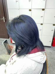 -藤野造型烫发染发