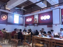 大堂-李兰英湖南面馆(护国路店)