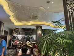 -哈啾嗨·新概念蒙餐(红星新城店)