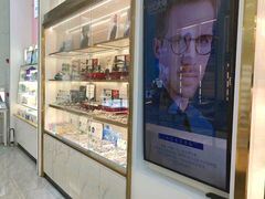 -世纪大明眼镜·林德伯格·蔡司官方授权店(武昌旗舰店)