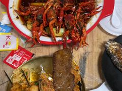 -郑记•不夜城烧烤•龙虾•虾蟹(黄鹤楼店)