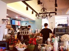 -Cafe de Paris(林荫路店)