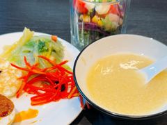 -成都东郊记忆理工大学轻居酒店