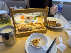 -关东小磨东北菜(上海长风大悦城店)