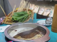 -蜀巷弯弯串串香(长春总店)