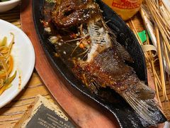 烧鲫鱼-鸽子窝专业烧烤店(南市场店)