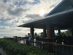 -日落吧·海景咖啡厅·餐酒吧·鸡尾酒·下午茶·乐队表演·浪漫夕阳·三亚文华东方酒店